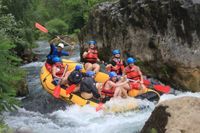 CHECK OUT THIS AMAZING RAFTING TRIP