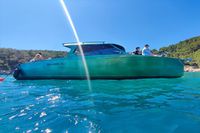 MeMangava-1-Split-Sea-Tours-DeLuxe-Blue-Cave-Tour-From-Split-Boat-featured-3-2023